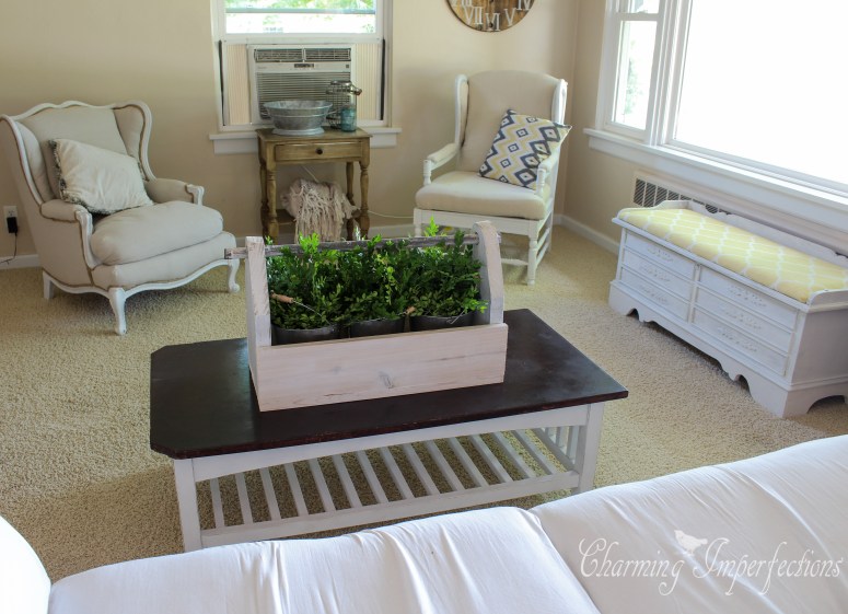 Inspired by Joanna Gaines, this shabby chic tool crate is an easy DIY and will bring charm to your living room. Get the full tutorial here!