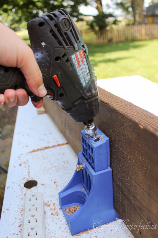 DIY Farmhouse Table with 2 style options for legs!
