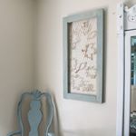 Today was my first contributor post at @overthebigmoon an it was a tutorial on how to make this little bit of fall decor. Thanks Pam for the opportunity! Can't wait to share more with the Over the Big Moon readers!